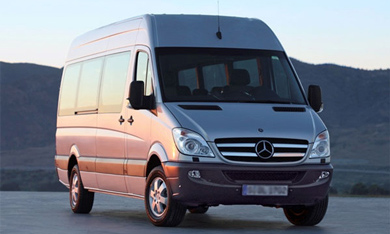 MERCEDES SPRINTER of Sydney Private Guided Tour