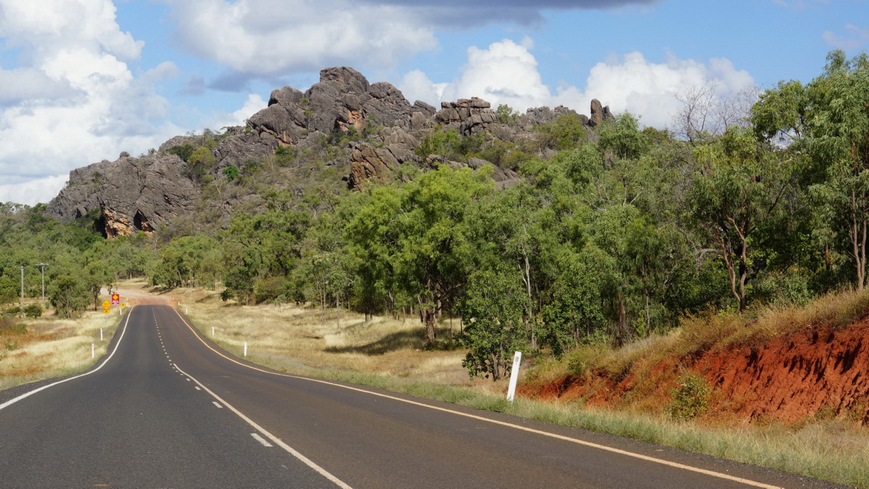 Inland Caves & Wonders Private Tour