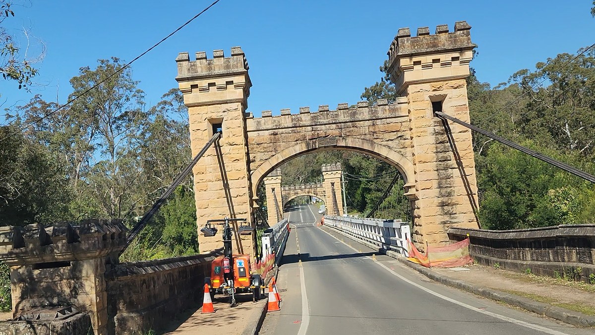Hampden Bridge, the 1898 suspension bridge with sandstone towers in Kangaroo Valley