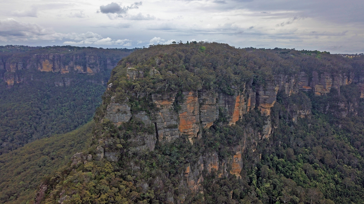On Blue Mountains and Jenolan Caves Private Tour6